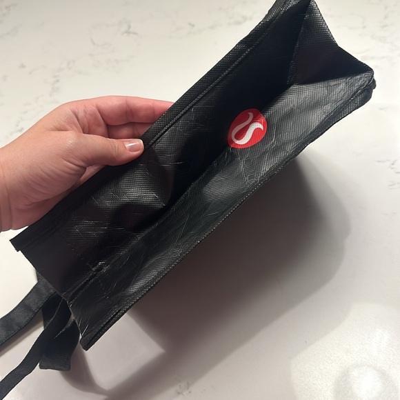 Lululemon snap bag - Picture 4 of 5